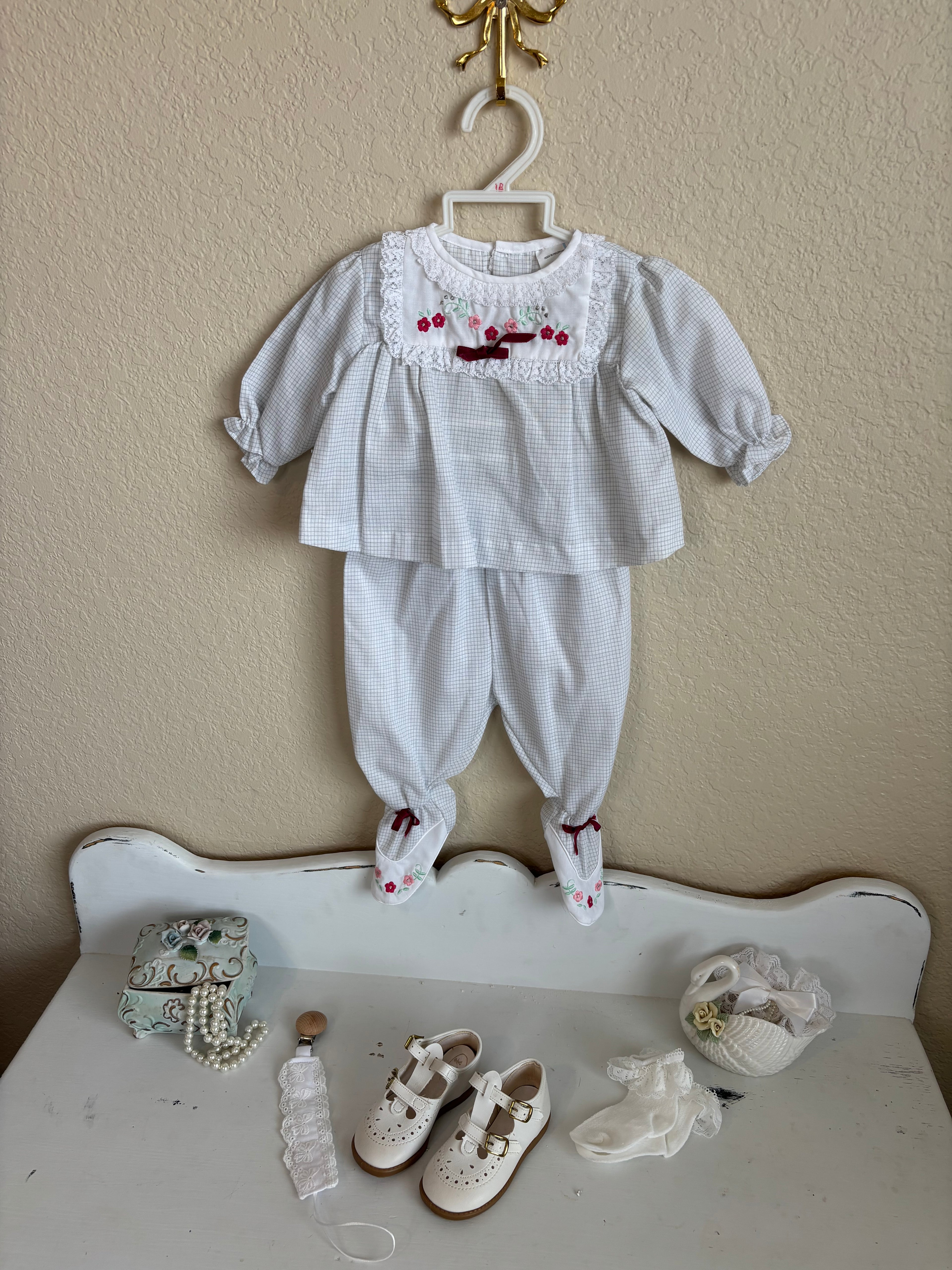 2-Piece Grey Outfit 6m