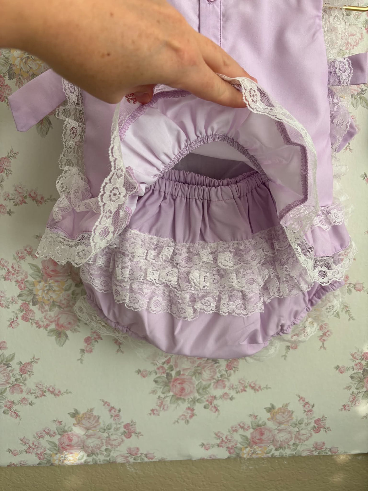Lavender lullaby Top and bloomer set.  *These run a size small so please Size up *